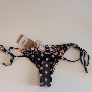 NWT Billabong Reversible String Tie Black Floral Bikini Bottom Size S 8
